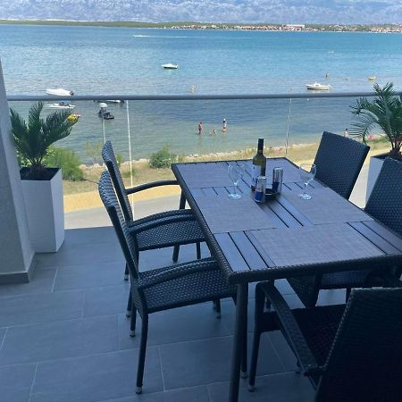 Golden Nin Apartment Luaran gambar