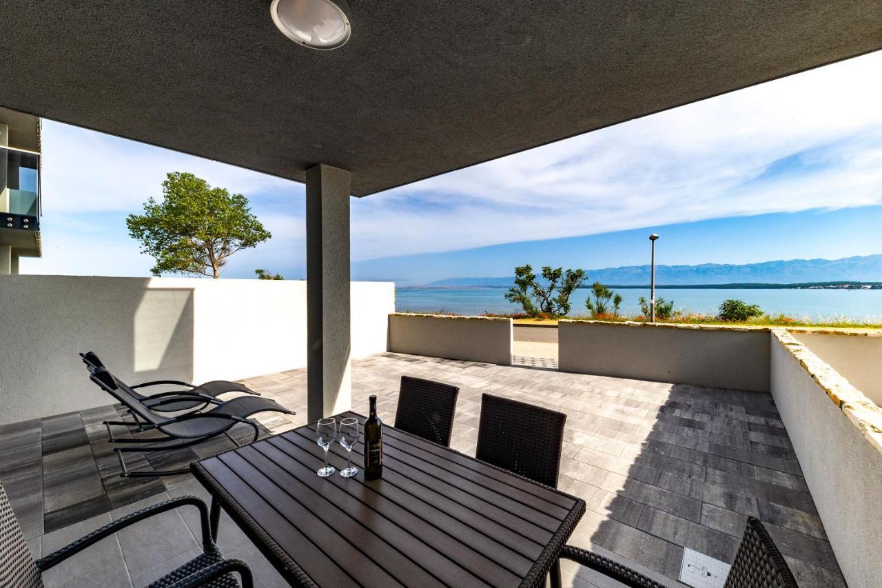 Golden Nin Apartment Luaran gambar